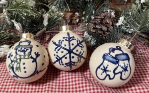 Christmas Ball Ornaments - Feelin Frosty (3 pieces)