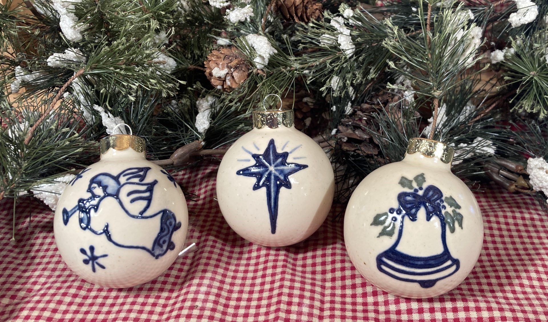 Christmas Ball Ornaments - Peace on Earth (3 pieces)